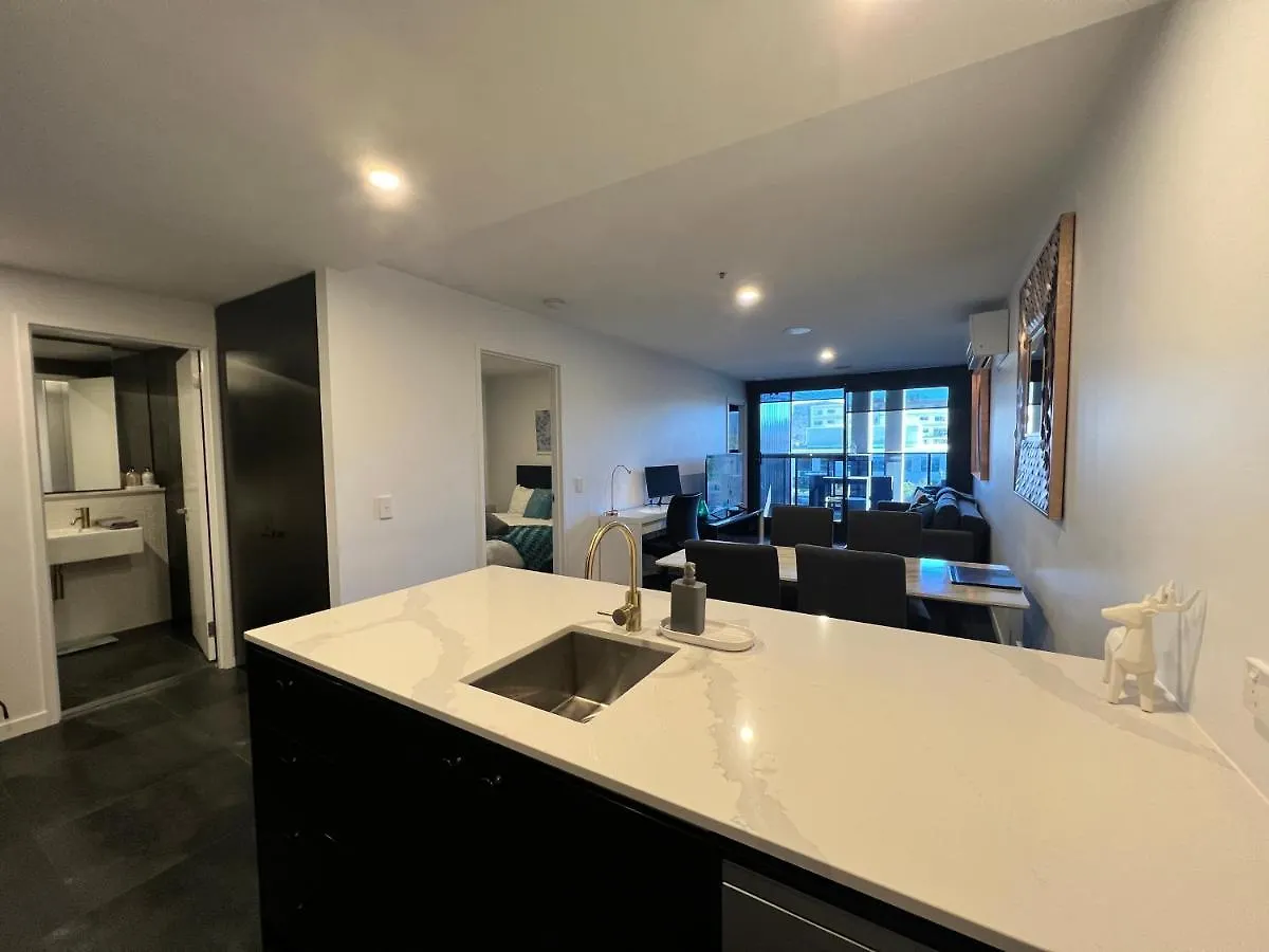 Midnight Luxe 2Br 2Bath Apartment 408 In The Heart Of Braddon Pool Sauna L4 Views Secure Parking Wine Wifi Канберра